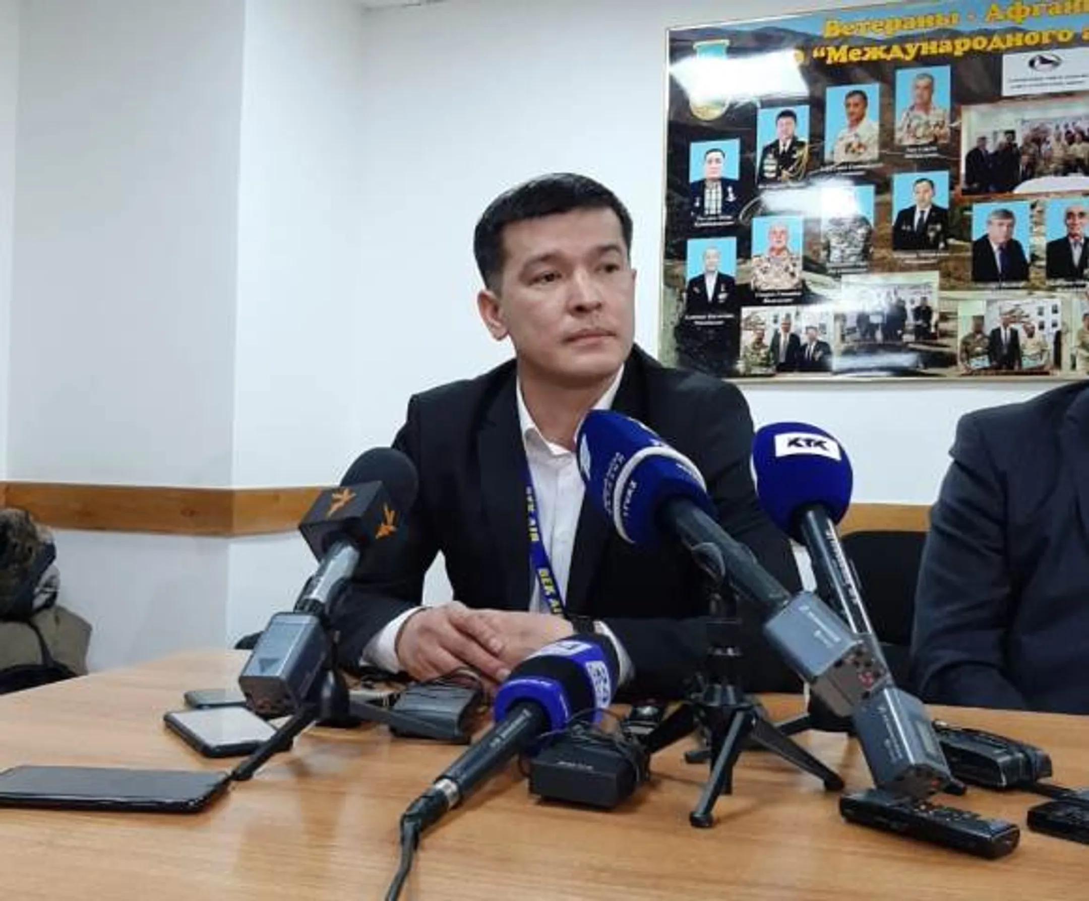 На фото: Казбек Бердижапаров, представитель Bek Air <br>