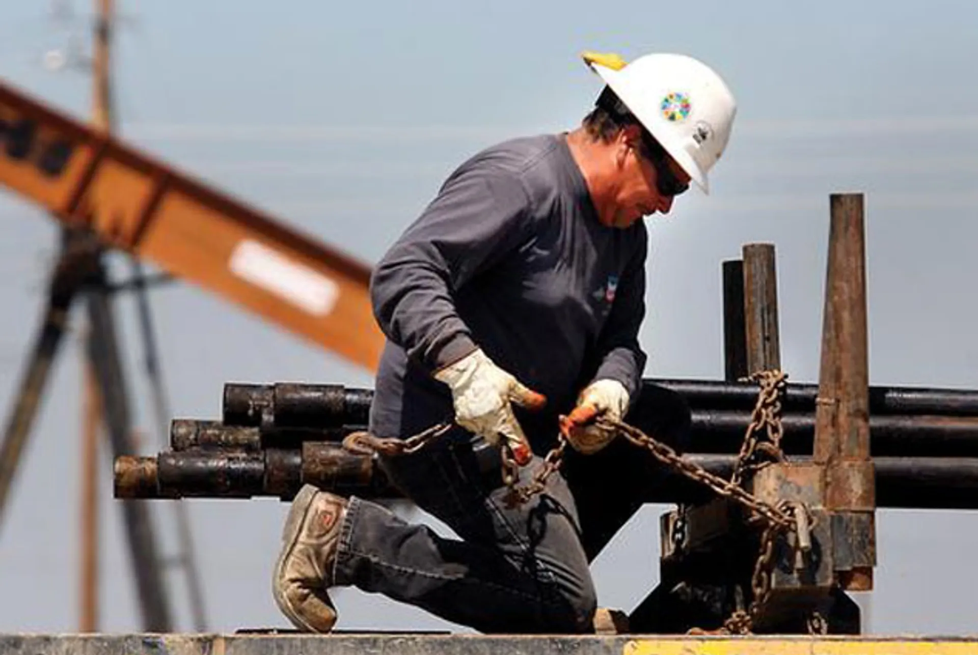 Капитал - Brent подорожала до $44 за баррель