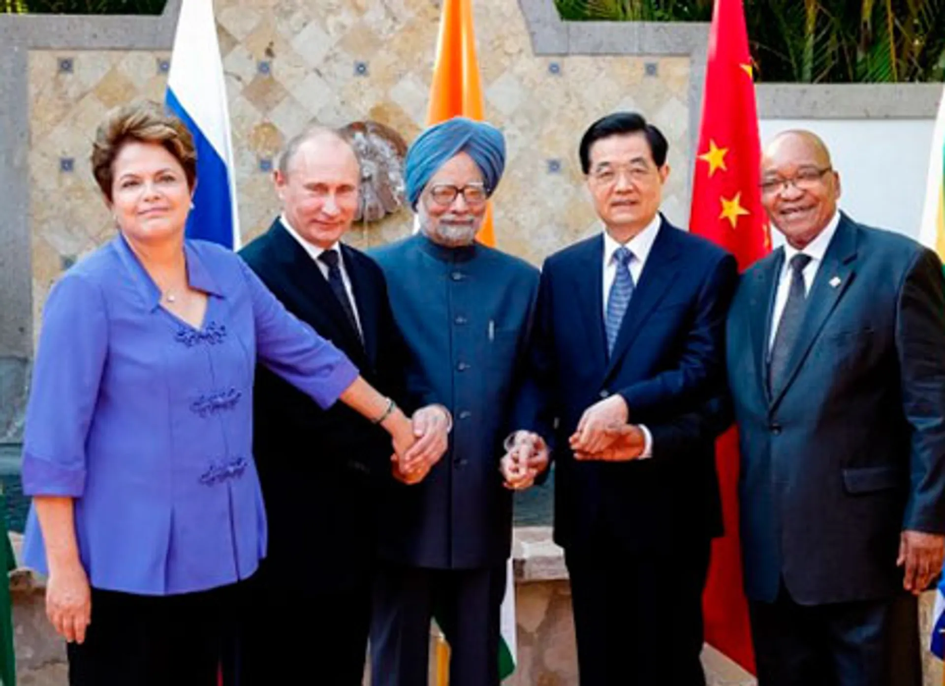 Капитал - Назван капитал Банка развития БРИКС