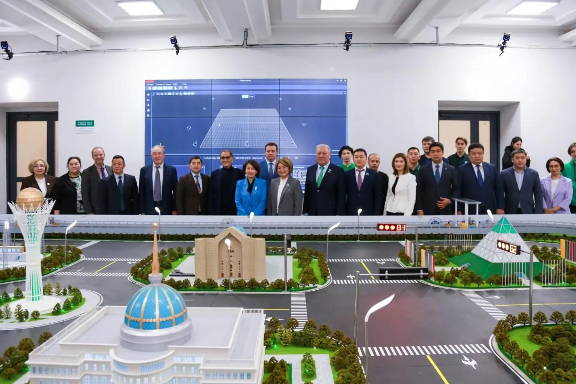 Капитал - В ВКО открыли инжиниринговый центр SMART Driving Technology