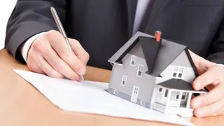 Капитал - Казахстанцы застраховали имущества на 50 млрд тенге