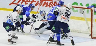 Капитал - «Барыс» обыграл на своем льду «Медвешчак»