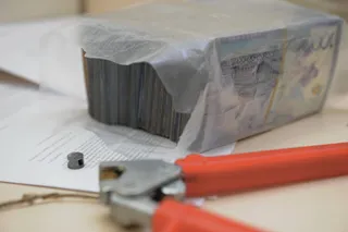 Капитал - Доходы банков за год сократились почти наполовину