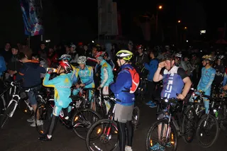 Капитал - Алматинские велосипедисты засветились на улицах