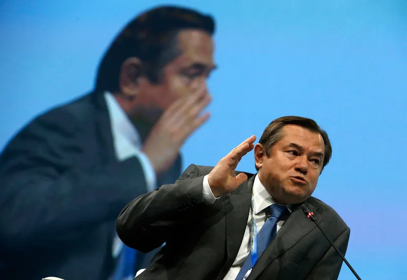 Капитал - Из экономики России вывели $1 трлн