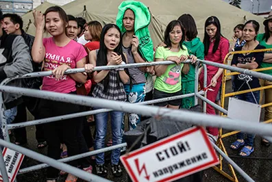 Ежегодно мигранты переводят домой до $414 млрд.