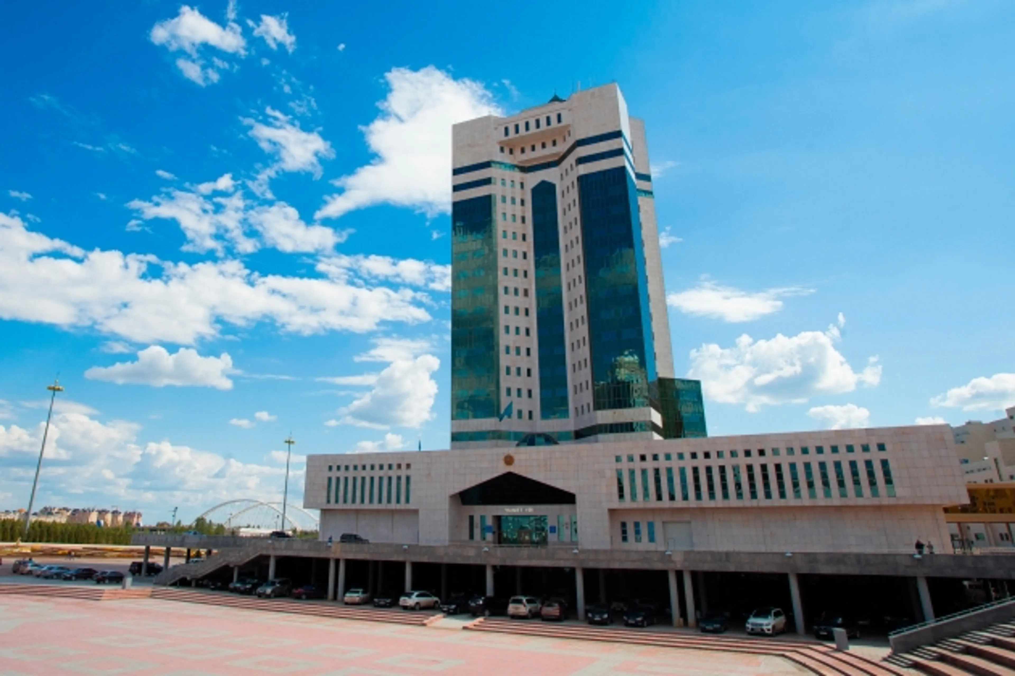 Капитал - Фонд проблемных кредитов передадут правительству