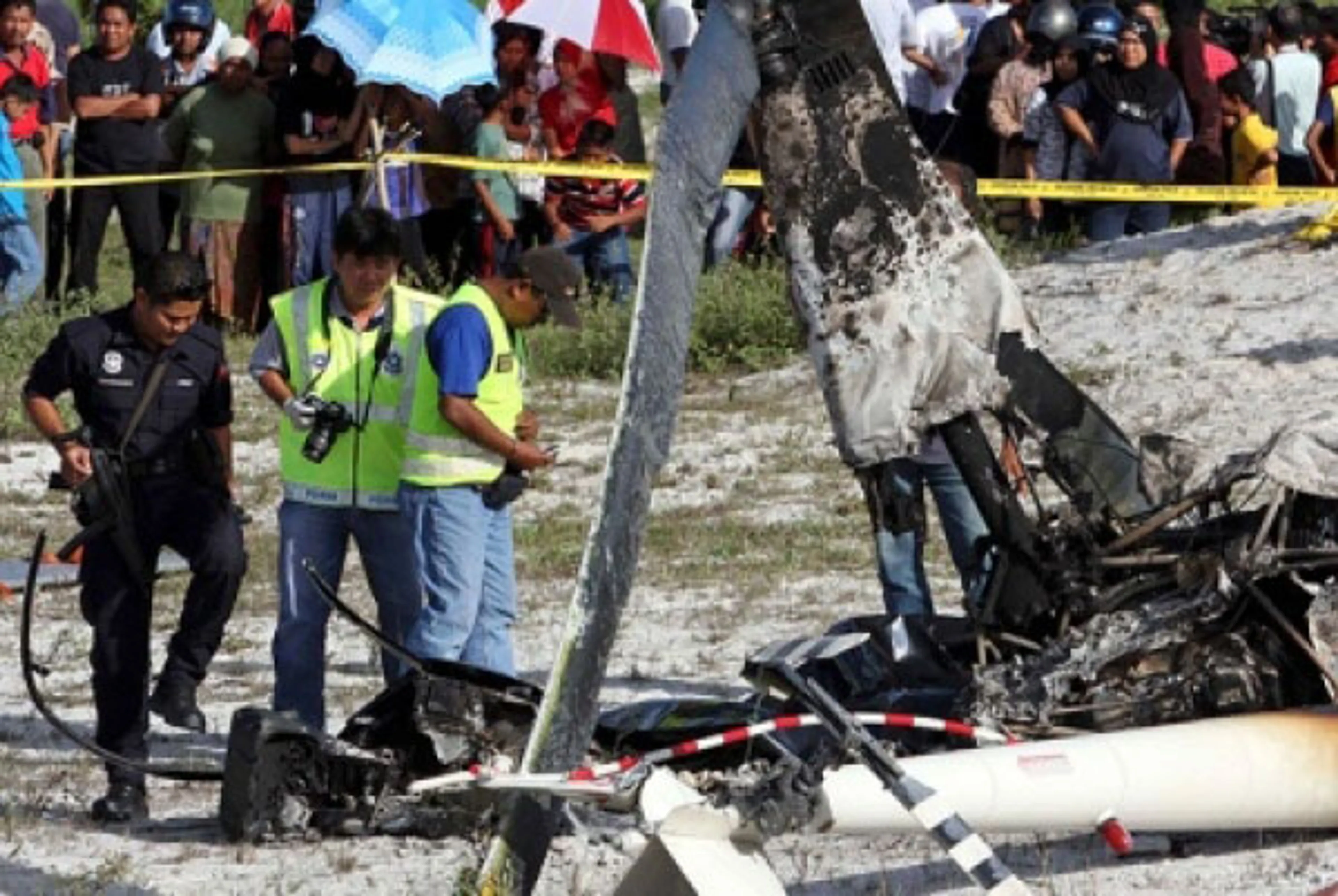 Капитал - В Малайзии при крушении вертолета погибли чиновники