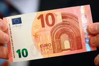 Капитал - Показали новую купюру в 10 евро