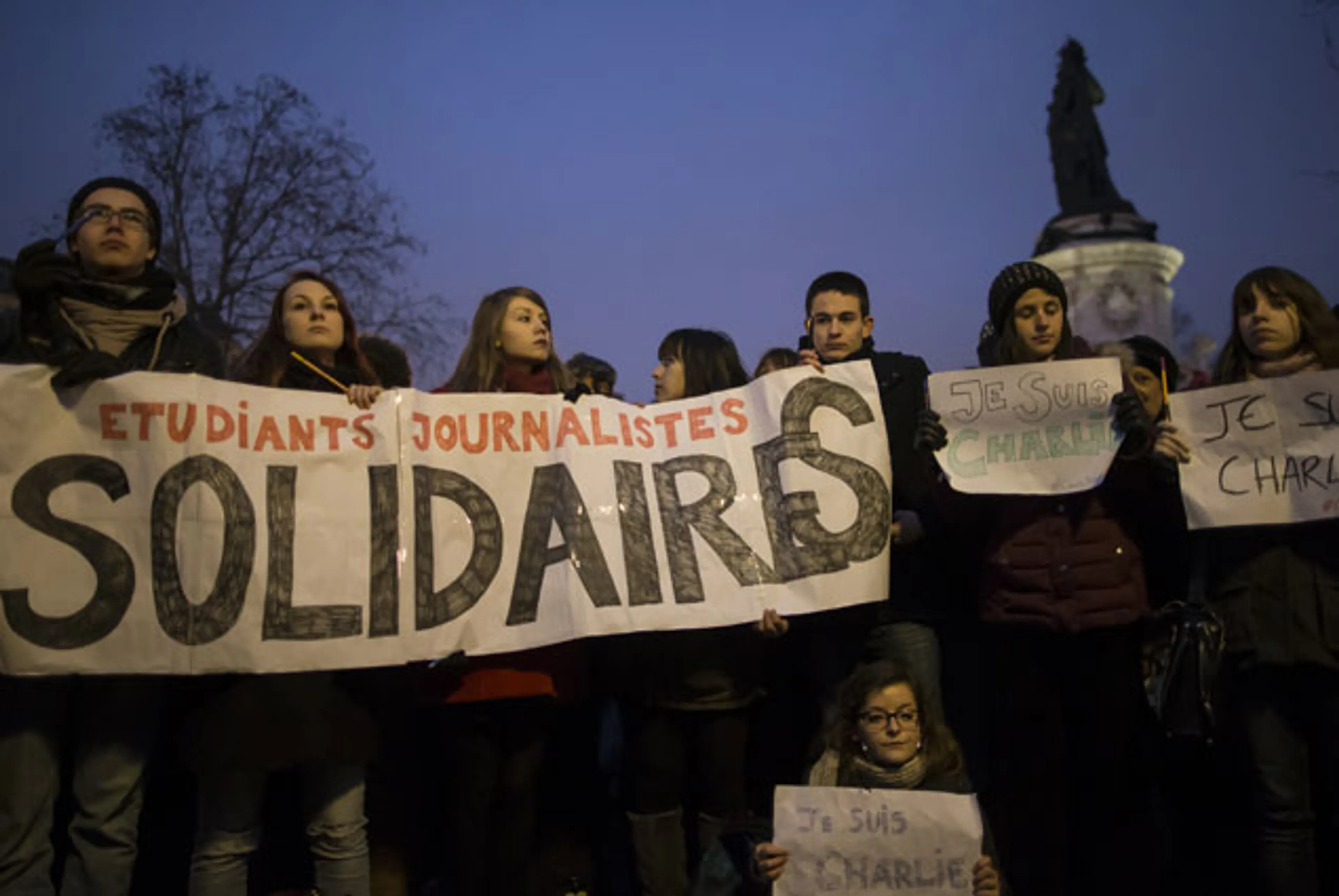 Капитал - Во Франции прошли многотысячные демонстрации