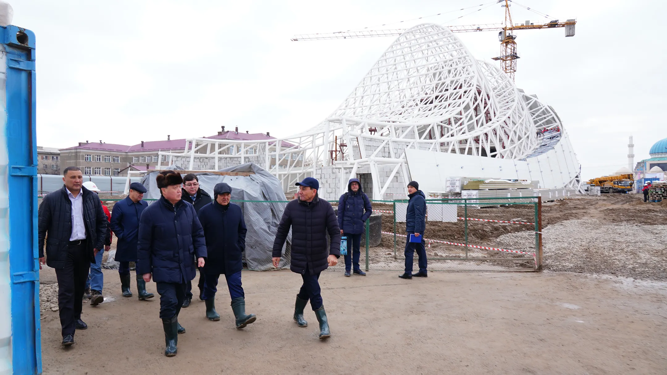 Аскар Мамин проинспектировал строительство объектов Туркестана - Image Kapital.kz