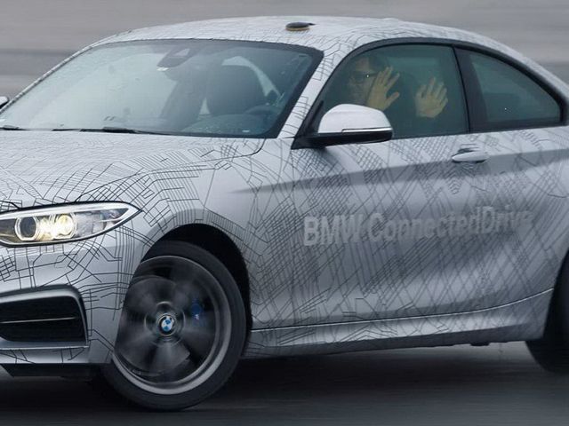 BMW дрифтует без водителя- Kapital.kz