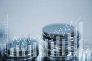 Капитал - UBS поднял прогноз S&P 500 на конец этого года до 5900 пунктов