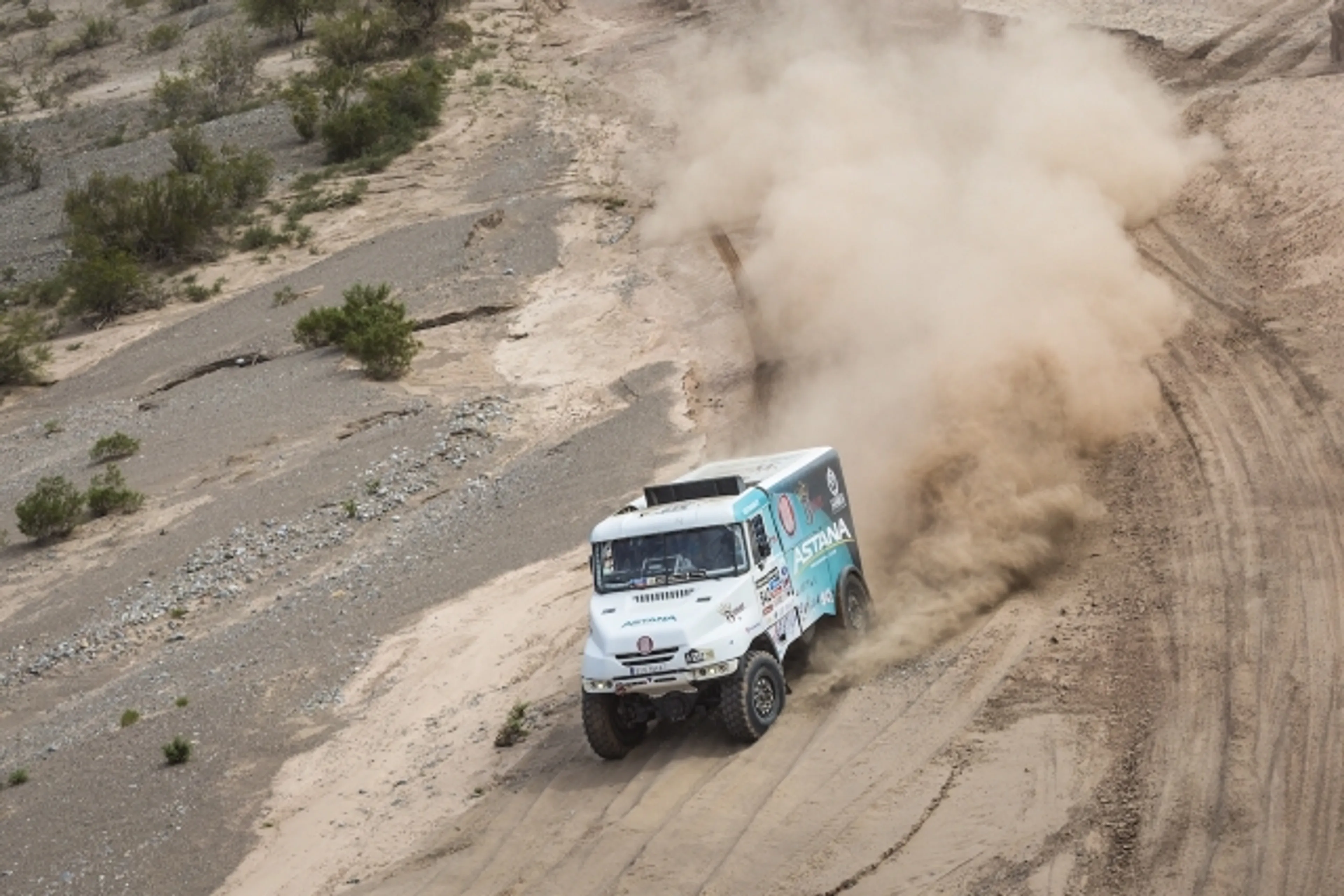 Капитал - Дакар 2014: казахстанцы пробились в десятку лучших