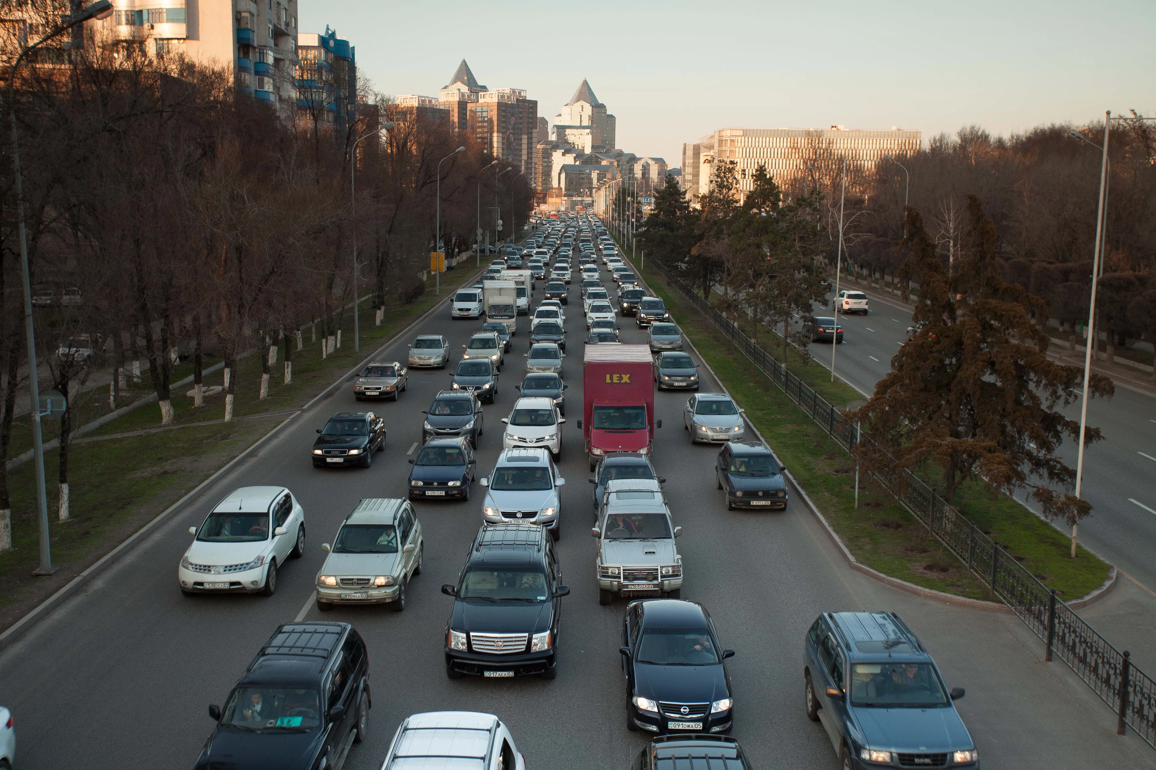 Капитал - Проспект Аль-Фараби в списке самых дорогих улиц мира