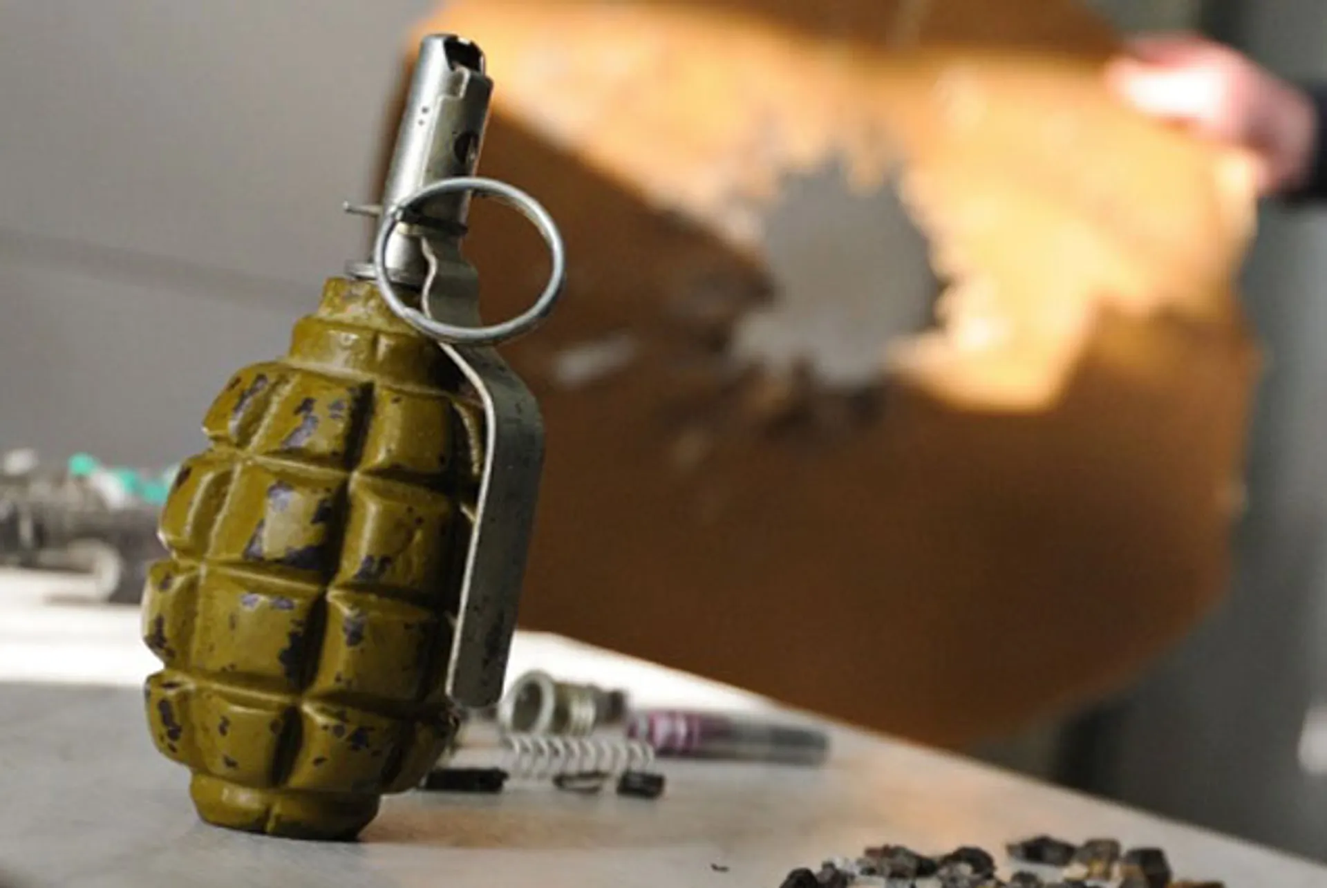 Капитал - Учителям НВП колледжа, где взорвалась граната, предъявлены обвинения