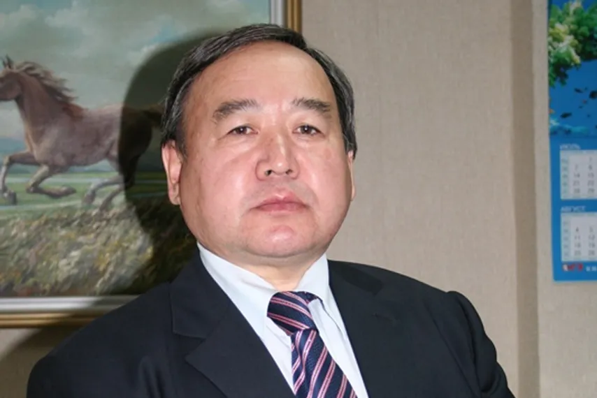 Капитал - В ЦИК сдал документы первый кандидат в Президенты