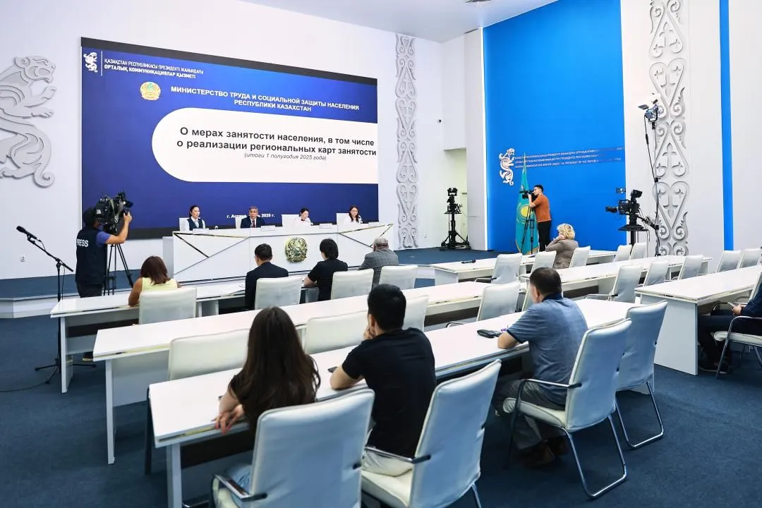 На предпринимательские инициативы уязвимых слоев населения выдадут 9 тысяч грантов  