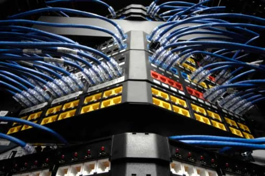 Капитал - Мир переходит к «эпохе петабитов»