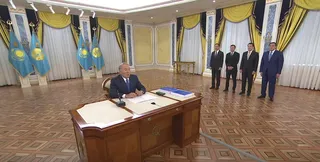 Капитал - Нурсултан Назарбаев: Кто работает, тот не может плохо жить