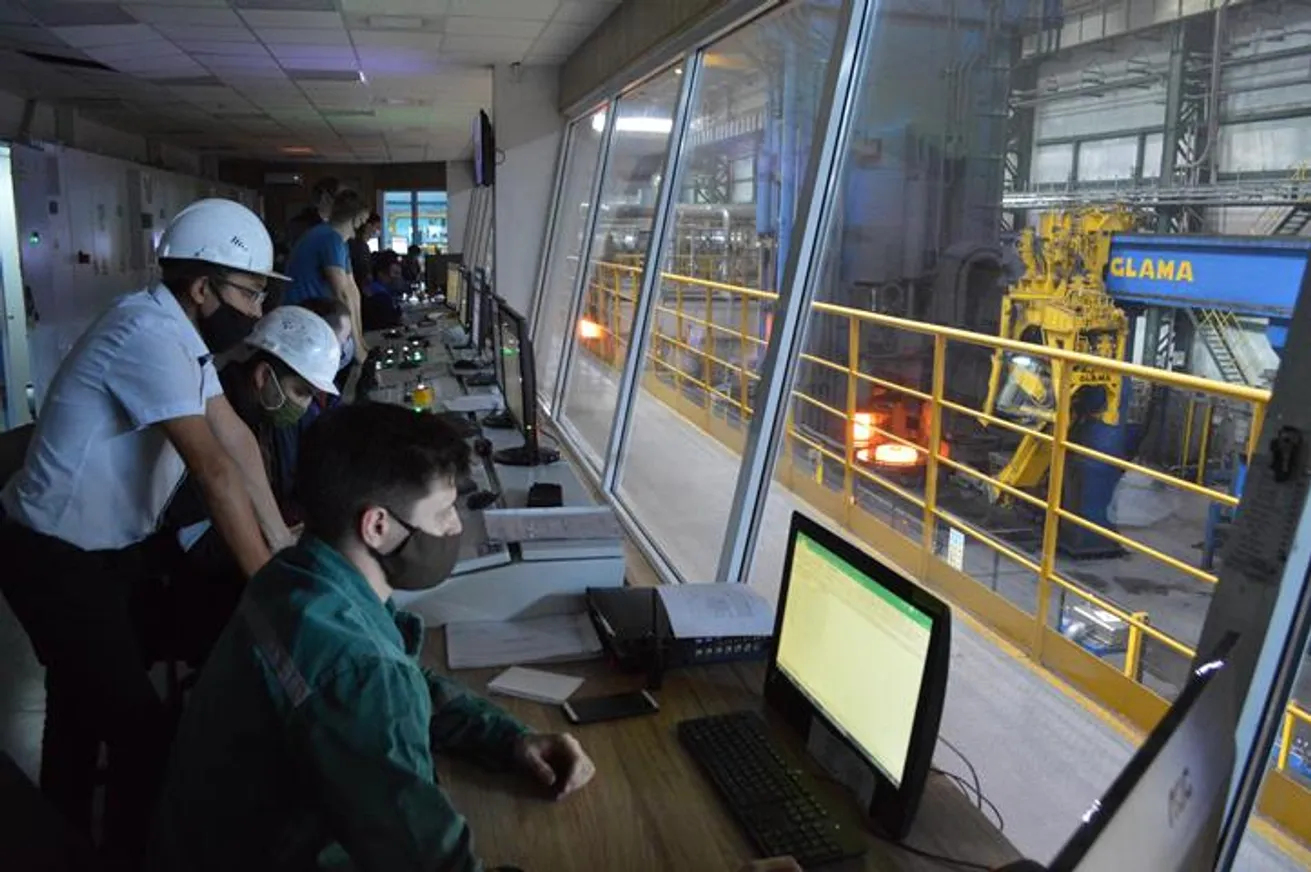 Работа компании автоматизирована <br>