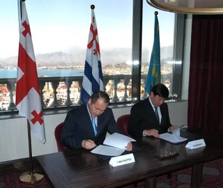 Капитал - Казахстан развивает транспортный потенциал