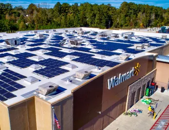 Walmart подала в суд на Tesla