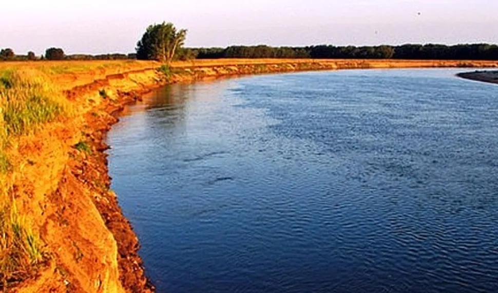 Капитал - Экс-аким Атырау незаконно продал землю