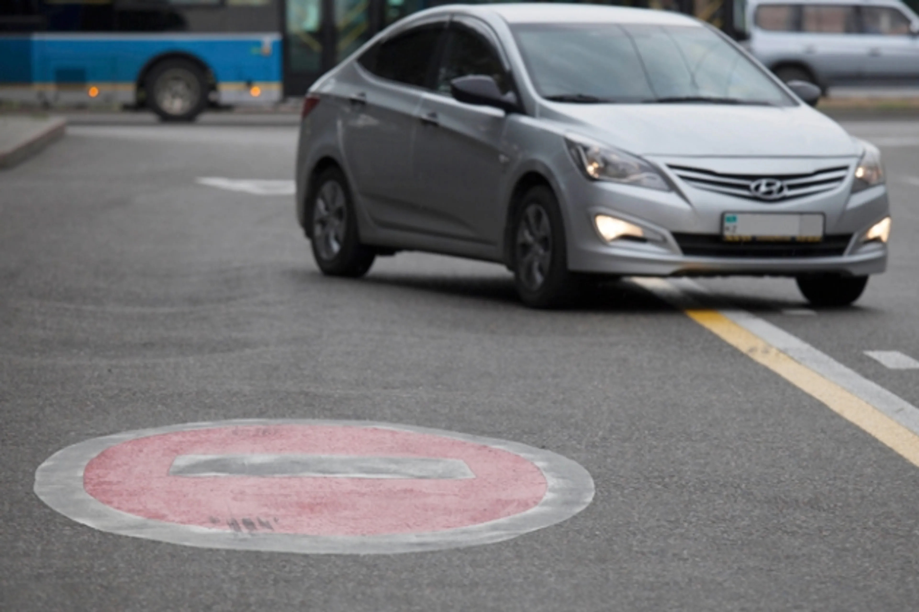 Капитал - Акимат Алматы: В городе довольны спецполосой на проспекте Абая