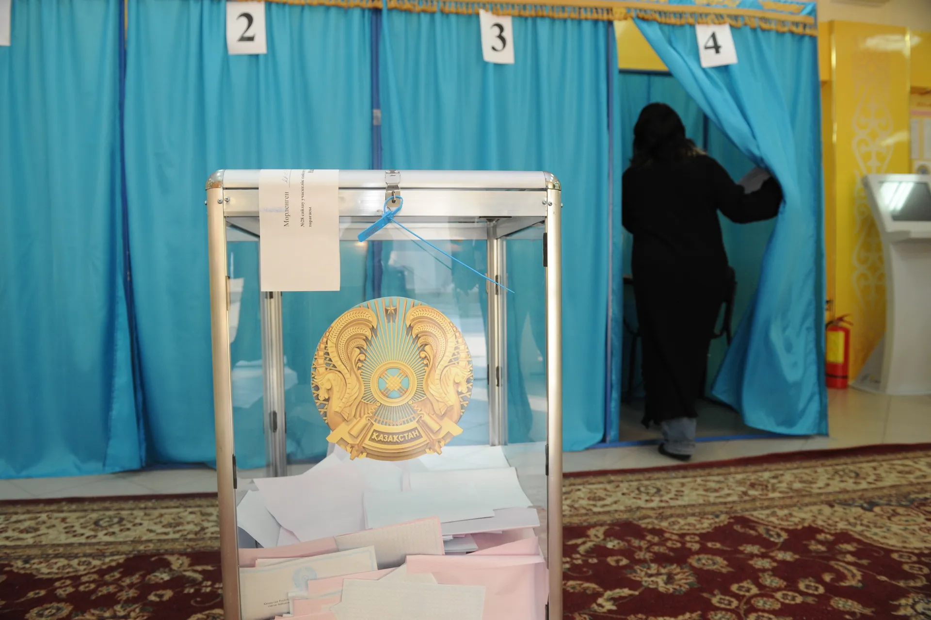 Капитал - Как проходит голосование в Мангистау