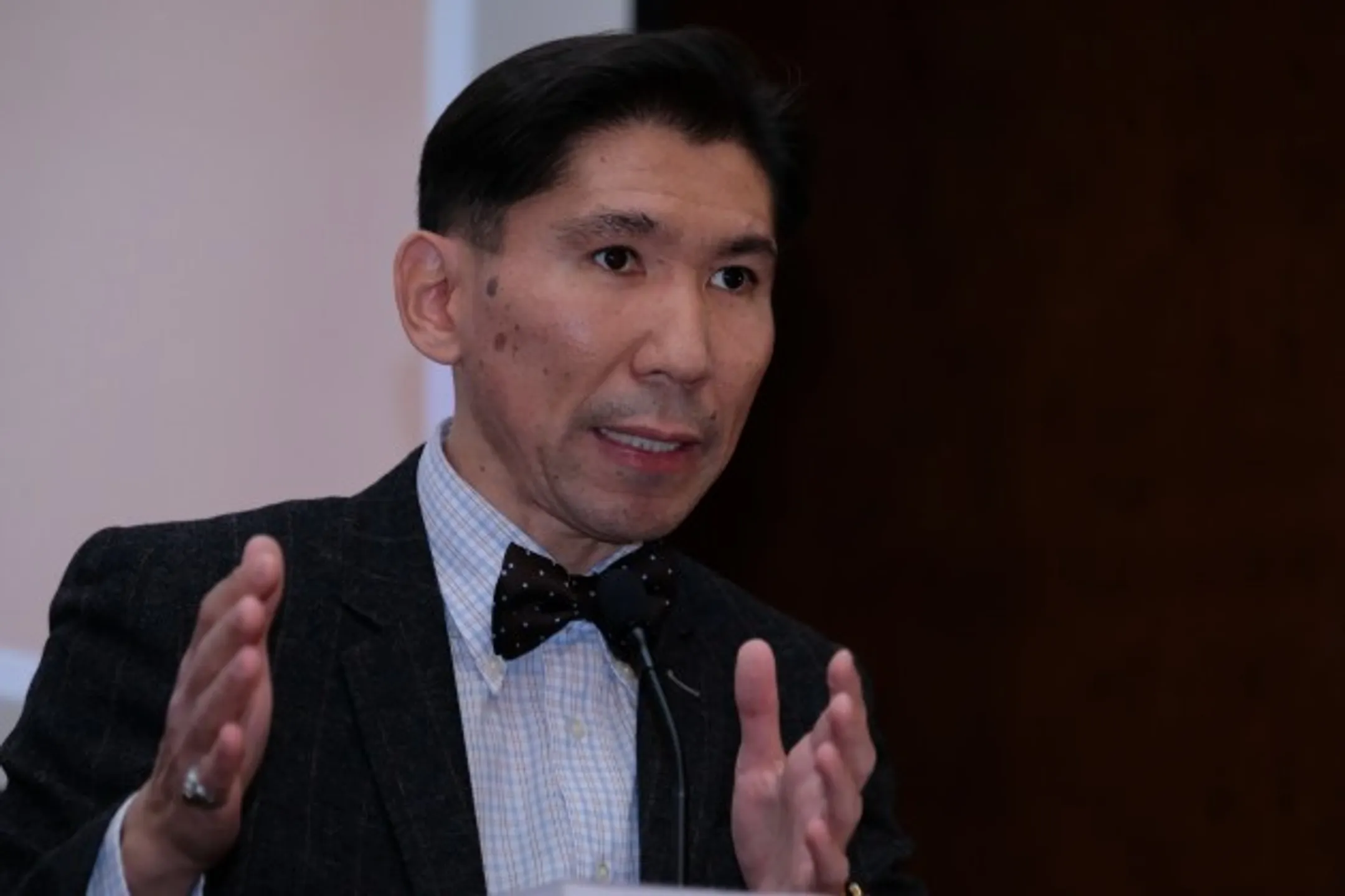 Досым Сатпаев: Кроме правительства есть такое явление, как бюрократический аппарат - Image Kapital.kz