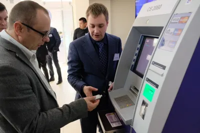 Казахстанцы сняли с платежных карт более 8 трлн тенге