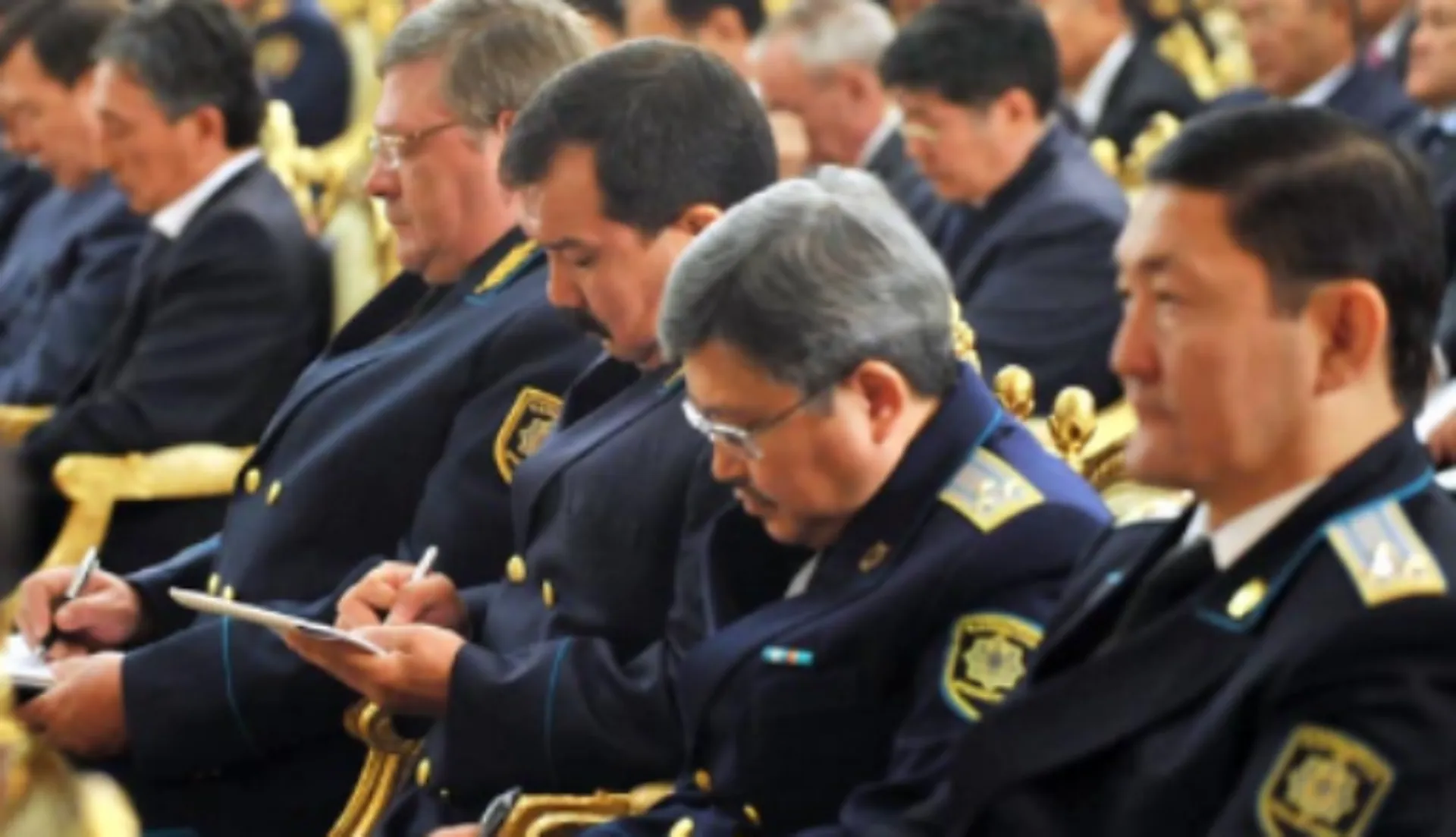 Капитал - Увеличен пенсионный возраст для сотрудников силовых структур