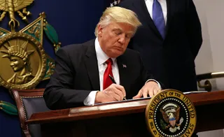 Капитал - Иммиграционный указ Дональда Трампа коснется граждан семи стран