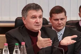 Капитал - Арсен Аваков подал в суд на Михаила Саакашвили