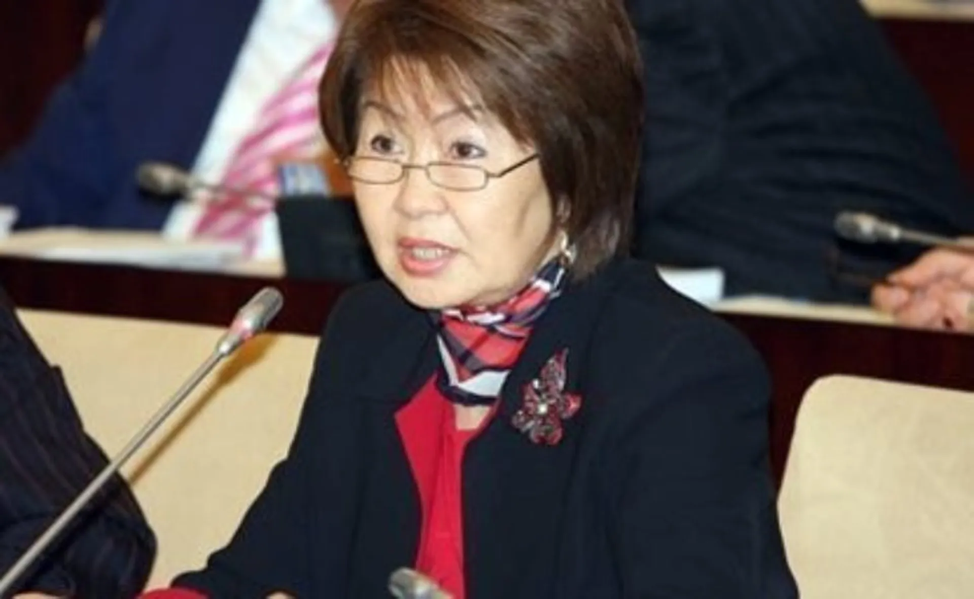 Капитал - Казахстанцы следят за работой правительства