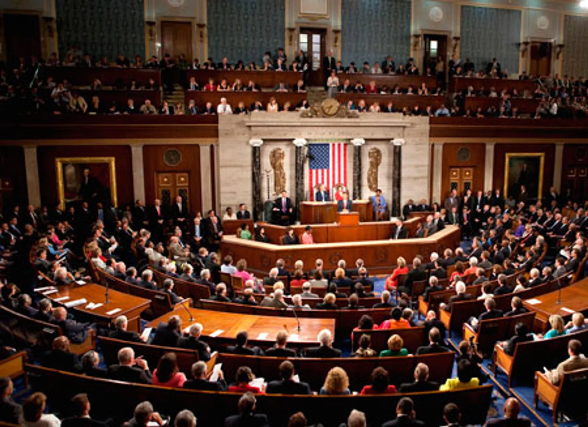 Капитал - Из-за Сирии США поднимут потолок госдолга