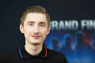 Капитал - Сколько зарабатывают киберспортсмены и зачем им допинг