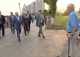 Капитал - Опубликовано видео с прогулки Президента по Астане