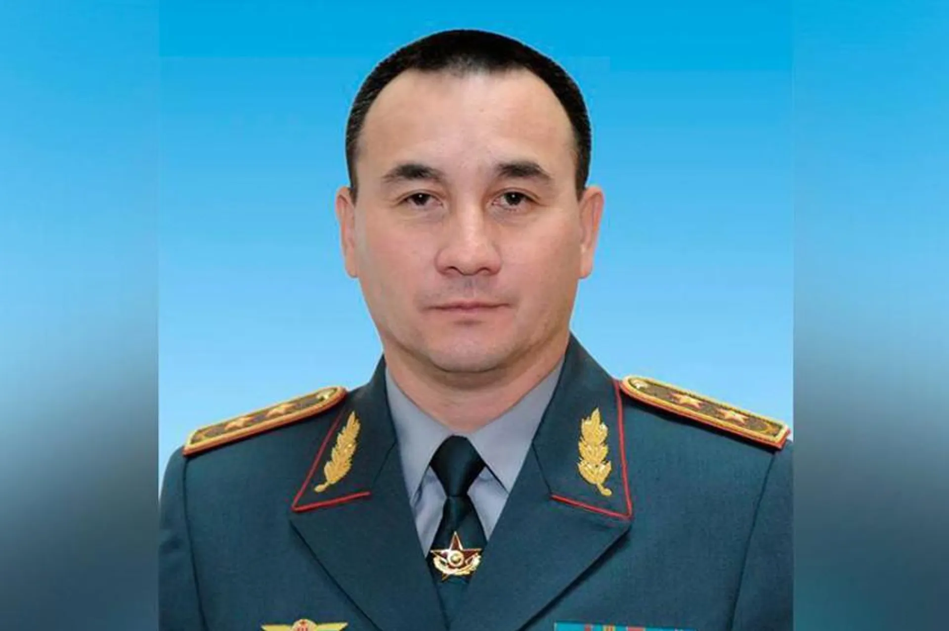 Капитал - Экс-министру обороны Мурату Бектанову продлили арест