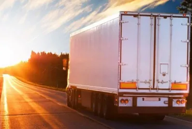 Минск и Астана отменят разрешения на автоперевозки