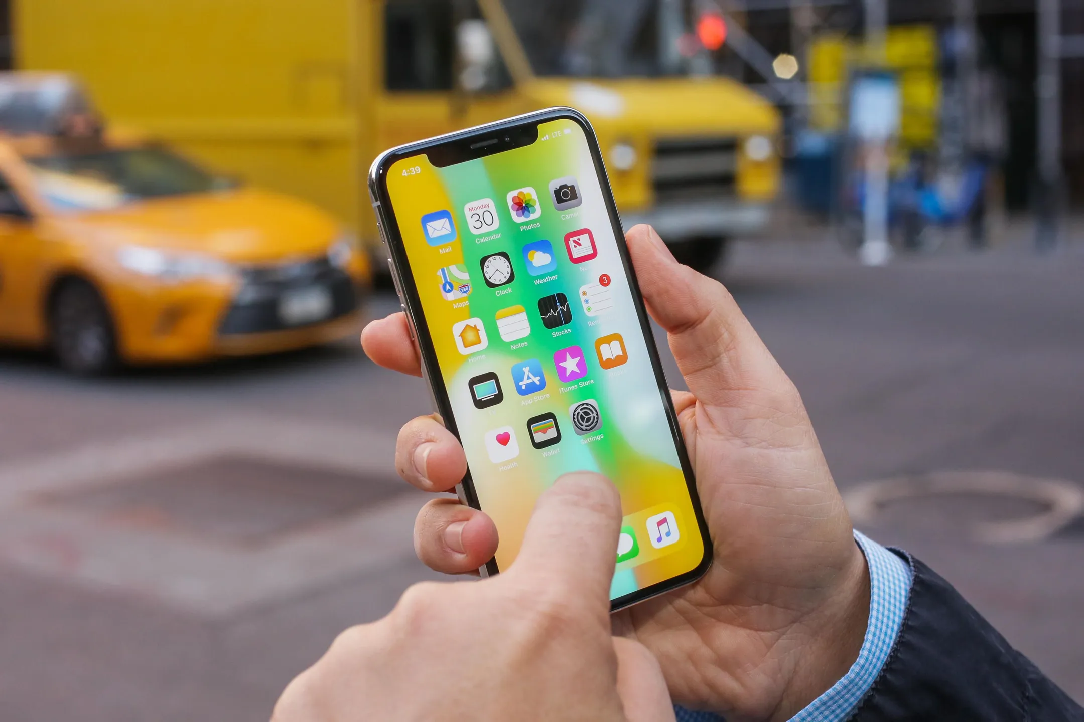 Apple возобновила производство iPhone X - Image Kapital.kz