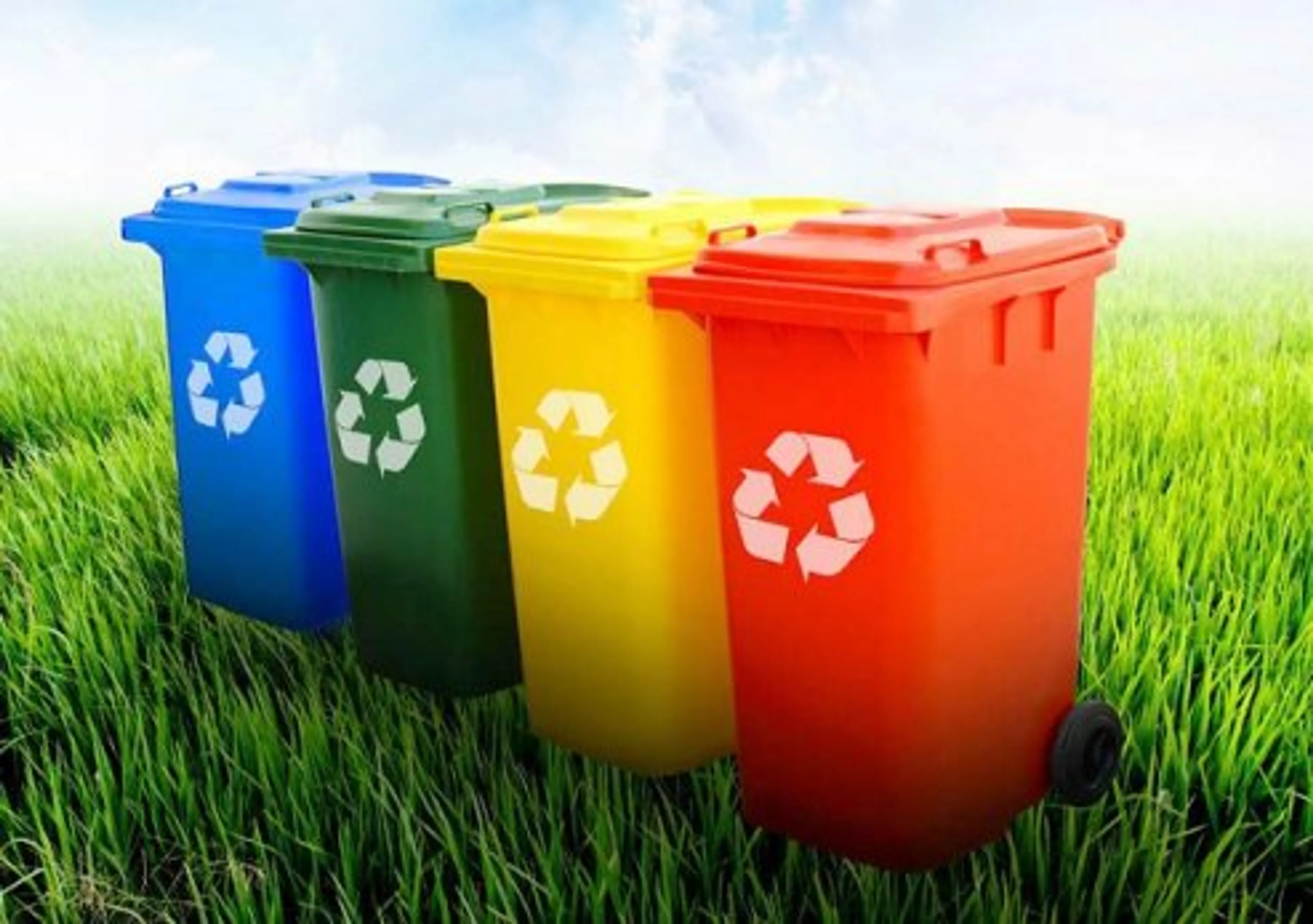 Капитал - Захоронение пластмассы, макулатуры и стекла запретят с 2019 года