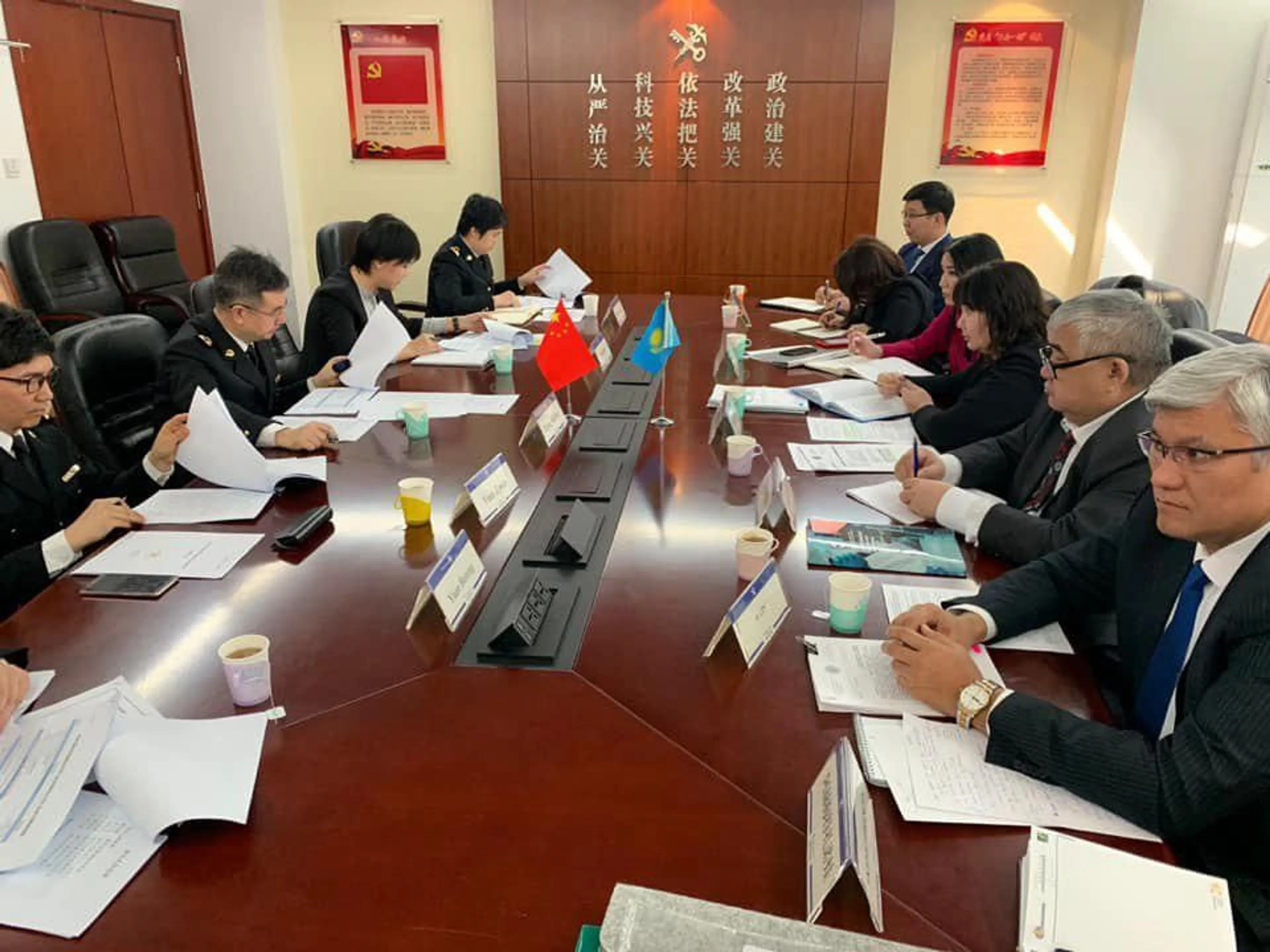 Капитал - Китай готов покупать казахстанские продукты