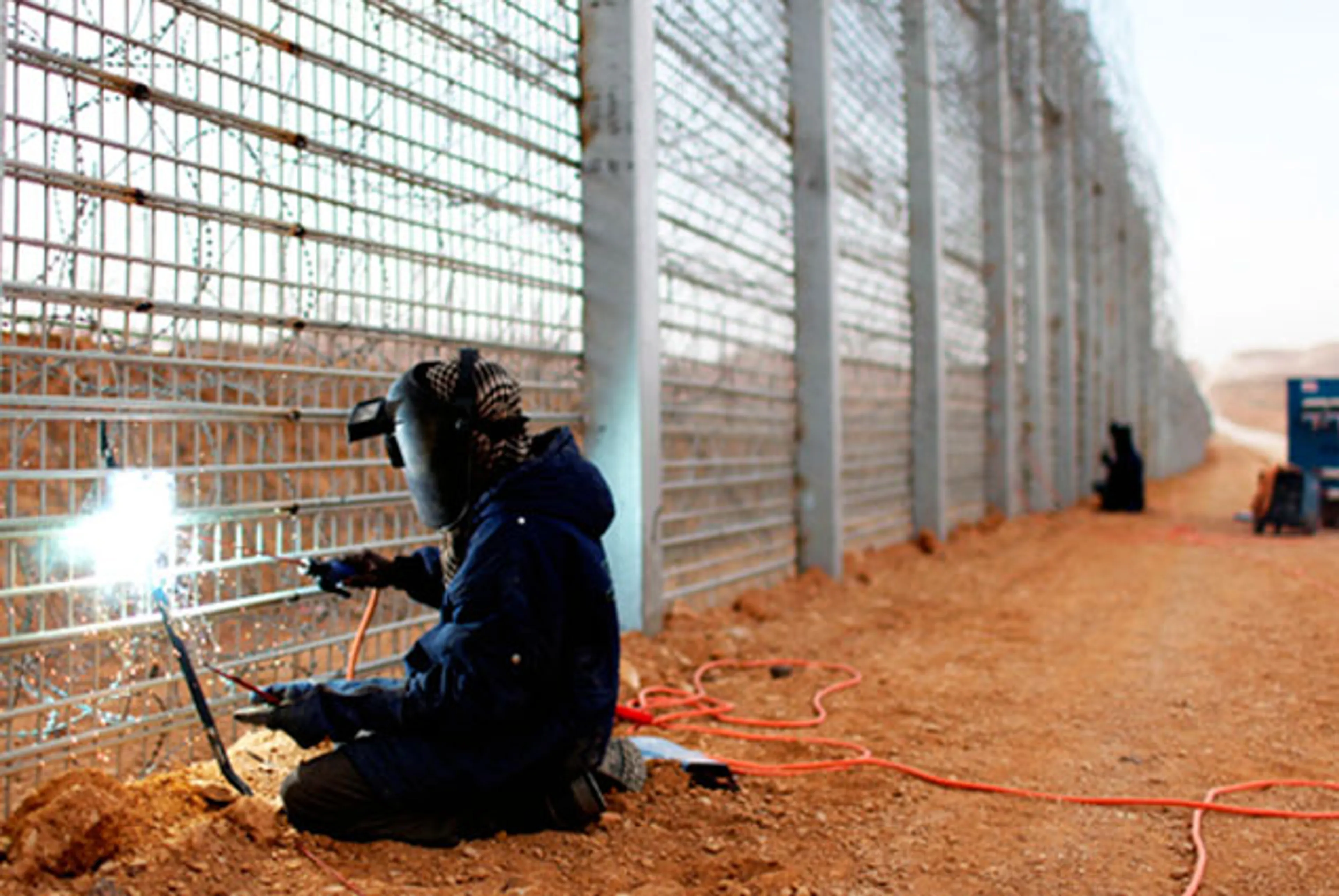 Капитал - Украина отгородится от России стеной