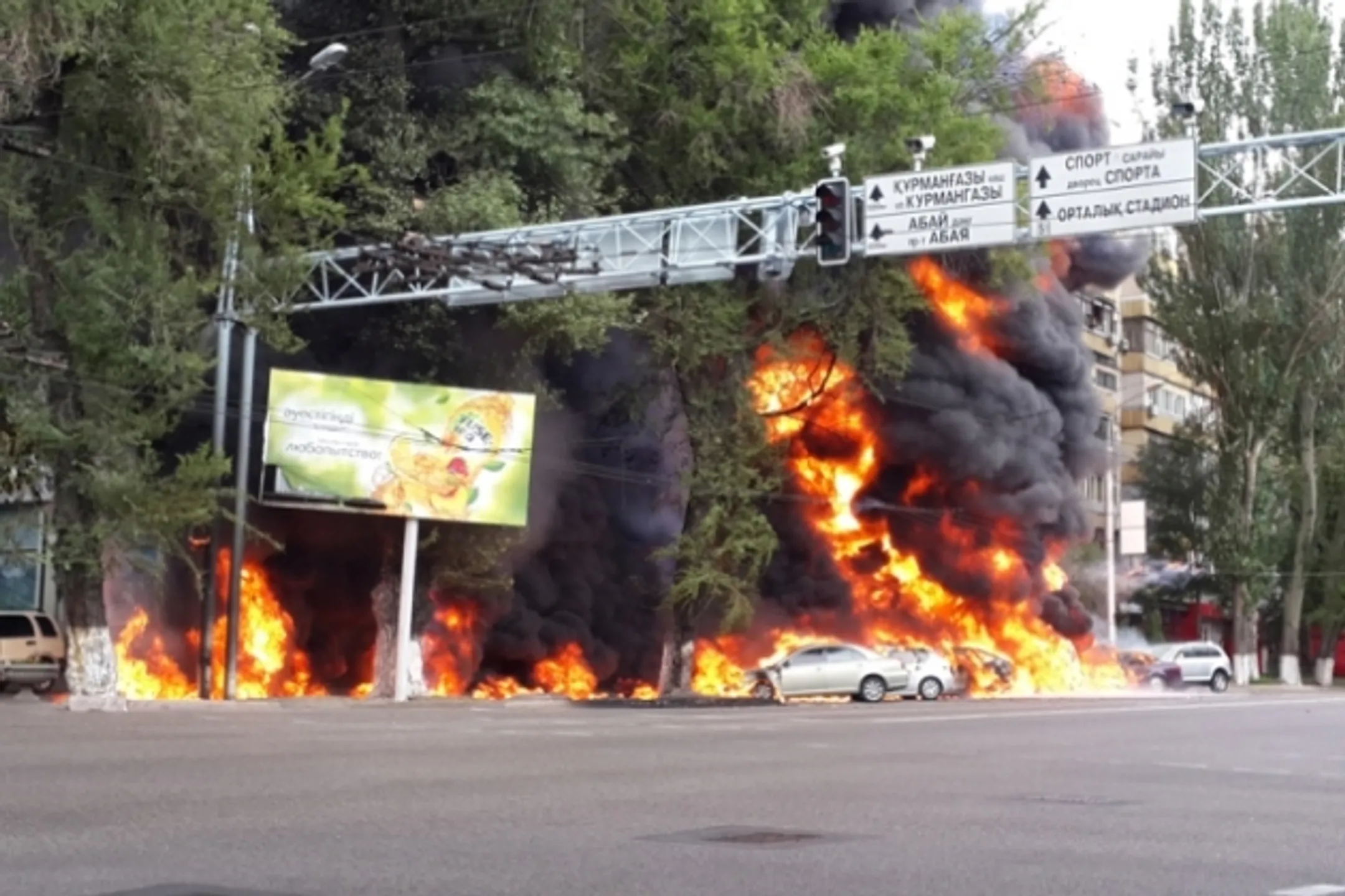 Прошел год с момента взрыва бензовоза в Алматы - Image Kapital.kz