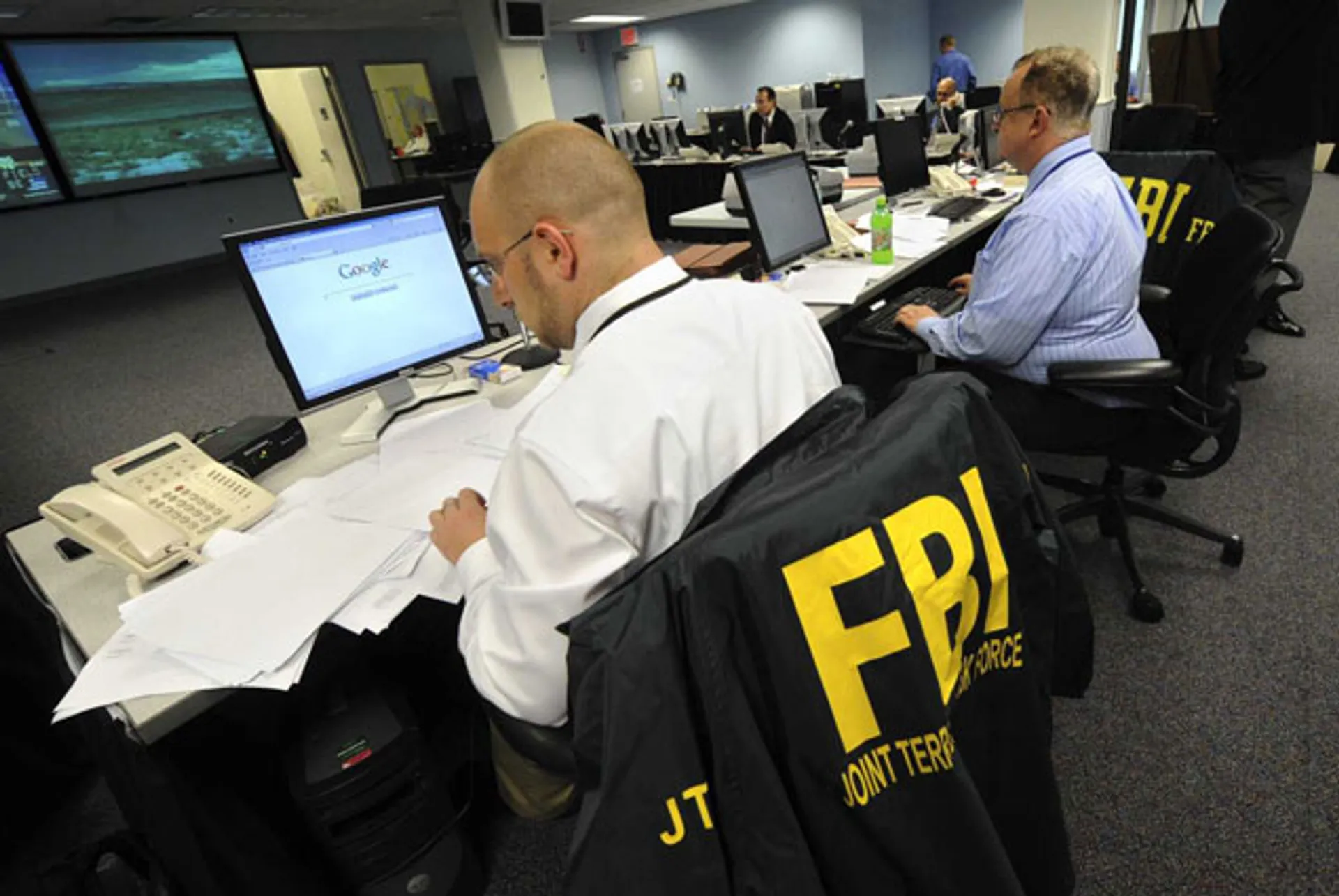 Капитал - ФБР потребовало от Apple взломать еще девять iPhone