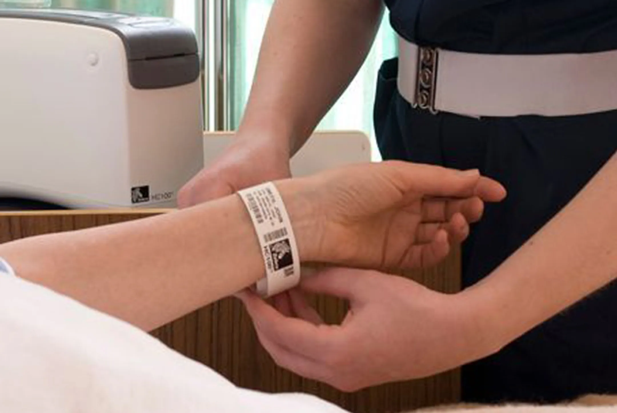 В Таиланде введут специальные браслеты для туристов - Image Kapital.kz