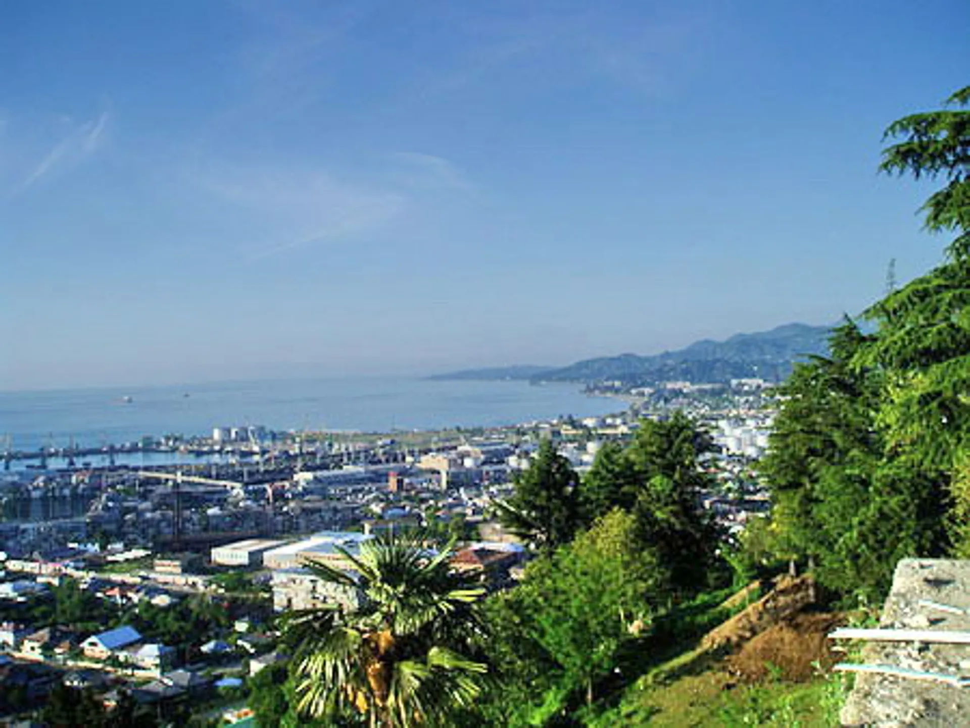 Капитал - В Крыму и Абхазии казахстанцам ничего не угрожает