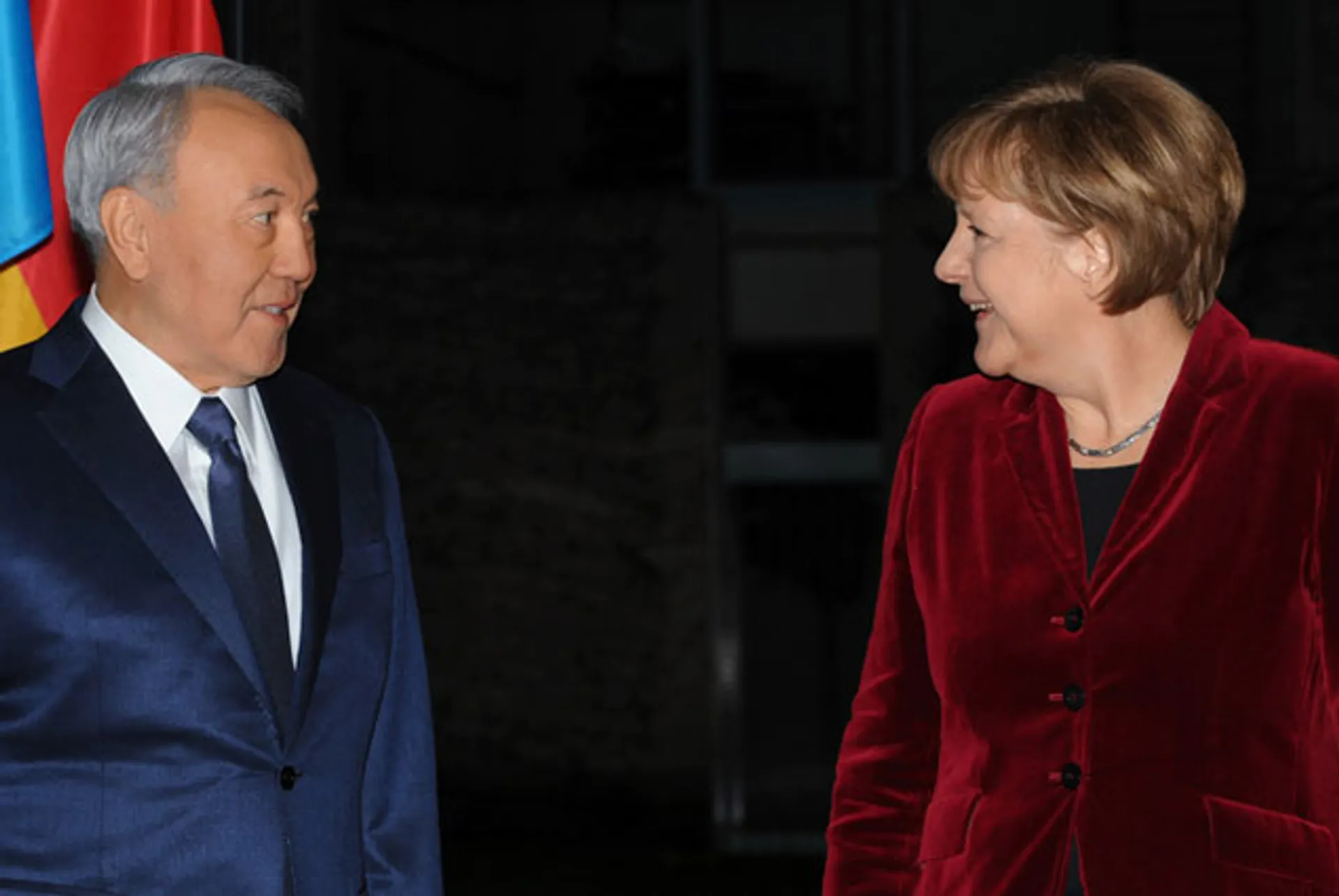 Капитал - Президент РК встретился с Ангелой Меркель